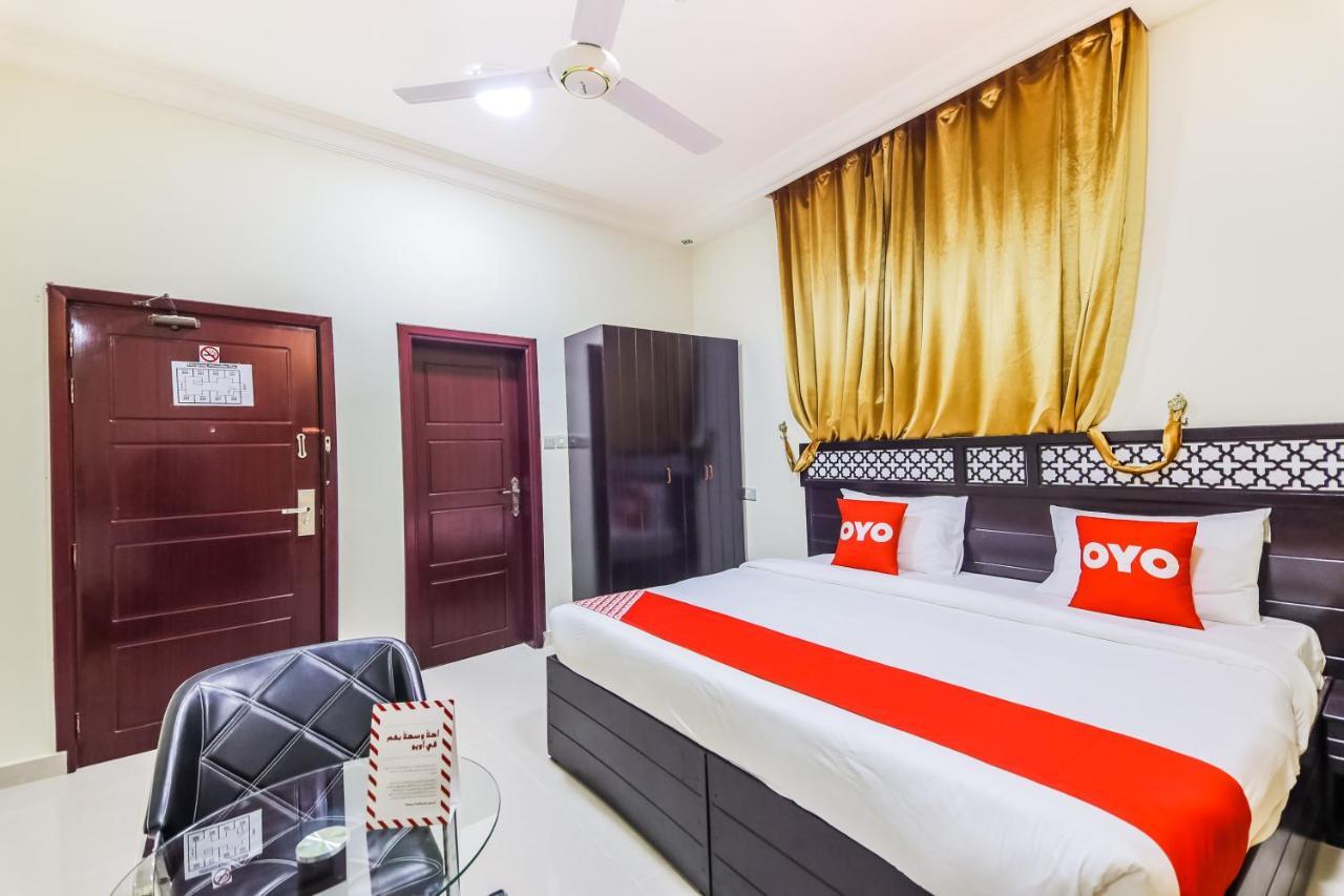 Ras Al Hadd Waves Hotel Bagian luar foto